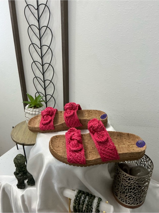 Anne Klein Shoes - NWOT Anne Klein Women’s Bulia Braided Pink Rose Strap Sandals 8.5